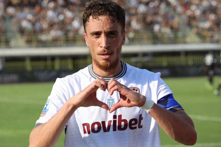 Καλαμάτα – ΑΕΛ Novibet 1-2: Οι βυσσινί έφεραν τα πάνω κάτω και πήραν το εισιτήριο για τη League Phase του Κυπέλλου Ελλάδας Betsson