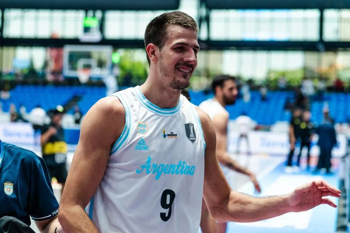 FIBA AmeriCup 2025: Buzzer-beater του Μπρουσίνο για τη νίκη της Αργεντινής επί της Κολομβίας με 84-83, απίθανη στατιστική από τον Φερνάντες