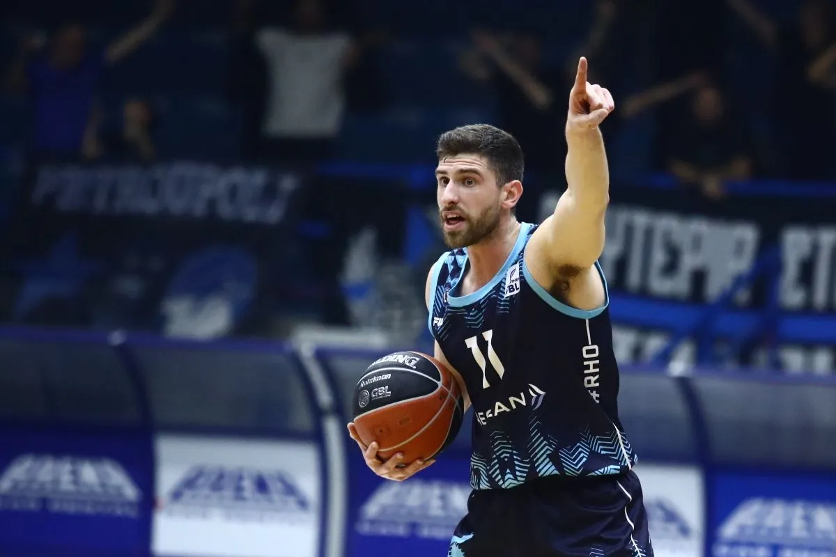 Γιάννης Χατζηνικόλας