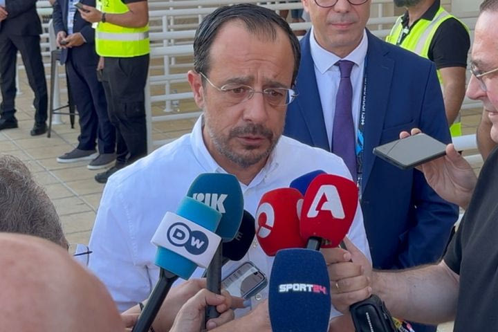Χριστουδουλίδης: “Δεν ήταν εφικτό για τον Κυριάκο Μητσοτάκη να έρθει στη Λεμεσό για αγώνα της Ελλάδας”