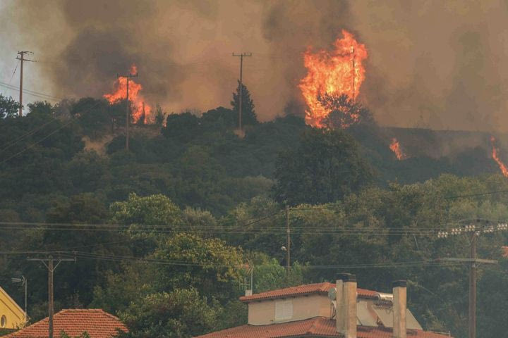 Προμηθέας: “Το Promitheas Park θα παραμείνει ανοιχτό όσο χρειαστεί για την φιλοξενία των πυρόπληκτων”