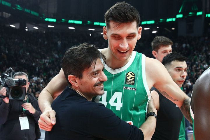 Γιαννακόπουλος: “Η ανανέωση του Μήτογλου θα είναι πενταετίας, ο Ντίνος είναι αγάπη δική μου και του γιου μου”