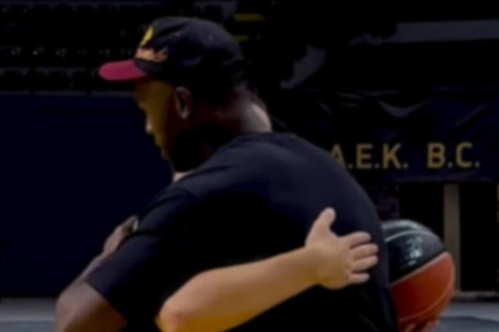 ΑΕΚ: Στη SUNEL Arena ο Γκρέι, ενσωματώνεται στην προετοιμασία