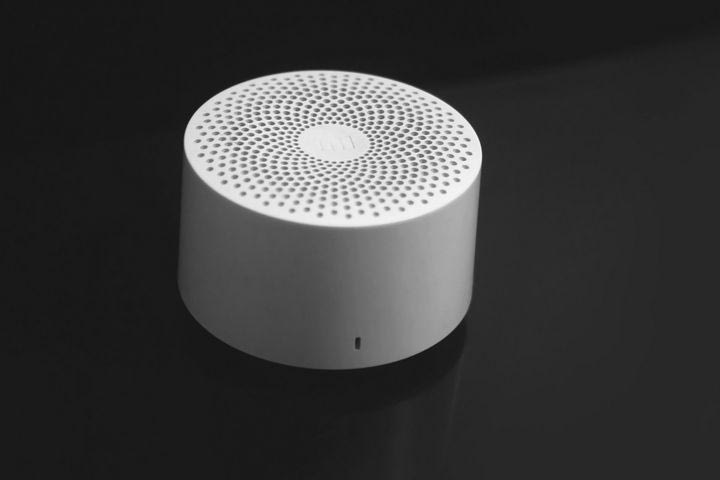 Φορητά ηχεία σε έκπτωση για να απολαύσεις τη μουσική και στη βόλτα σου