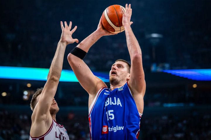 EuroBasket 2025: Ο Γιόκιτς έσπασε το ρεκόρ του και ανέβηκε μόνος στην κορυφή των Σέρβων σκόρερ σε ένα ματς