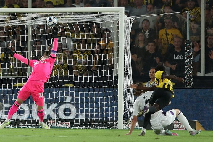 Το 1-0 της ΑΕΚ με τον κεραυνό του Κοϊτά