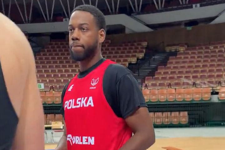 EuroBasket 2025: Ο Τζόρνταν Λόιντ ενσωματώθηκε στην προετοιμασία της Πολωνίας