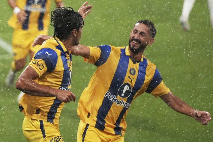 Europa League: Η Μακάμπι άντεξε στην Πολωνία, πρόκριση στην παράταση για Λουντογκόρετς