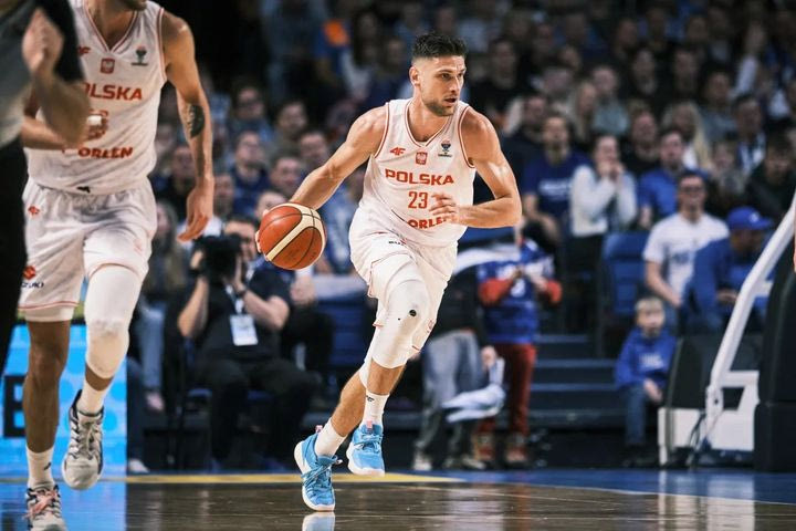 Πολωνία – Γεωργία 94-89: Μιχαλάκ και Λόιντ κέρδισαν τη μάχη με Σερμαντίνι και Μαμουκελασβίλι