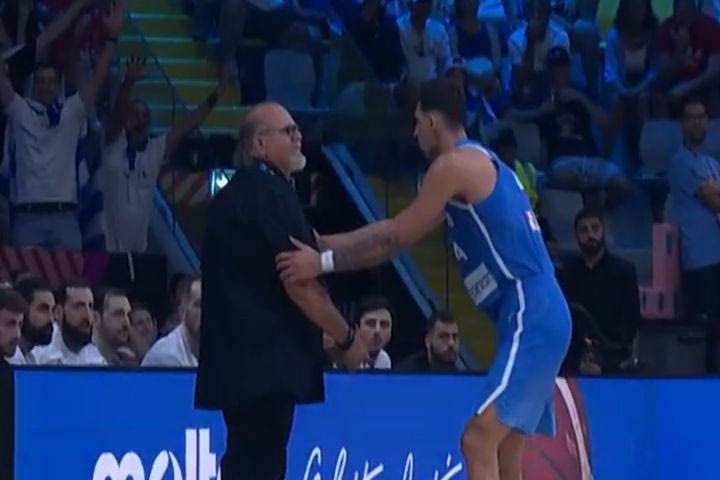 EuroBasket 2025: Η σύγκρουση του Μήτογλου με τον Τζίκιτς και η ιπποτική συγγνώμη του Έλληνα φόργουορντ