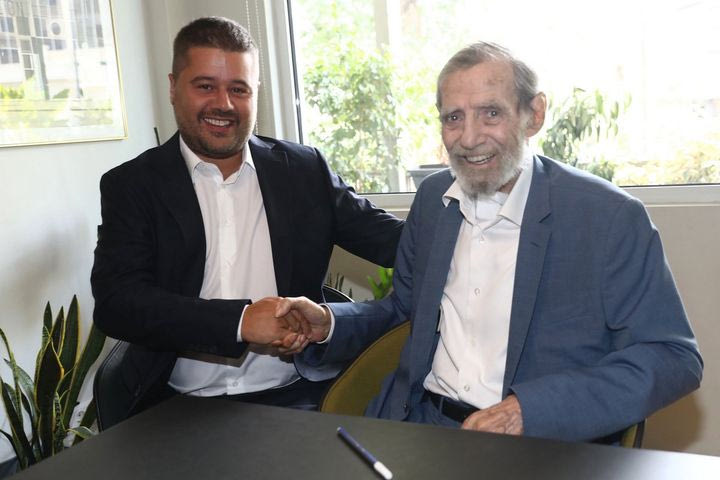 Εθνική Ελλάδας: Έπεσαν οι υπογραφές, το αθλητικό κέντρο “Γεώργιος Βαρδινογιάννης” είναι κι επίσημα το νέο σπίτι της γαλανόλευκης