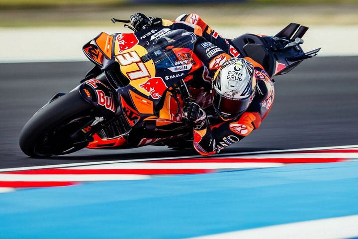 MotoGP: Ο Πέδρο Ακόστα στην πρώτη θέση των δοκιμών του Grand Prix της Ουγγαρίας