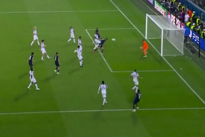 Ο Ράμος ισοφάρισε στο 90+4′ με κεφαλιά μετά από ασίστ του Ντεμπελέ για το 2-2 στον τελικό