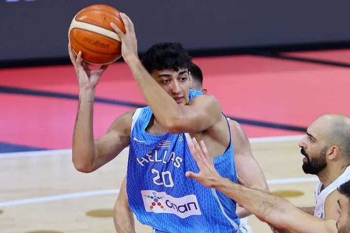 Κύπρος – Ελλάδα: Το +21 του Σαμοντούροβ, το ξεκλείδωμα του Ντόρσεϊ και οι βασικές αρχές της Εθνικής