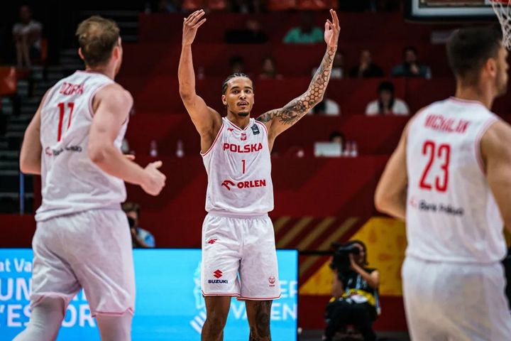 Ο Σόχαν έπαιξε, η Πολωνία ηττήθηκε όμως από τη Σενεγάλη στο δρόμο προς το EuroBasket 2025