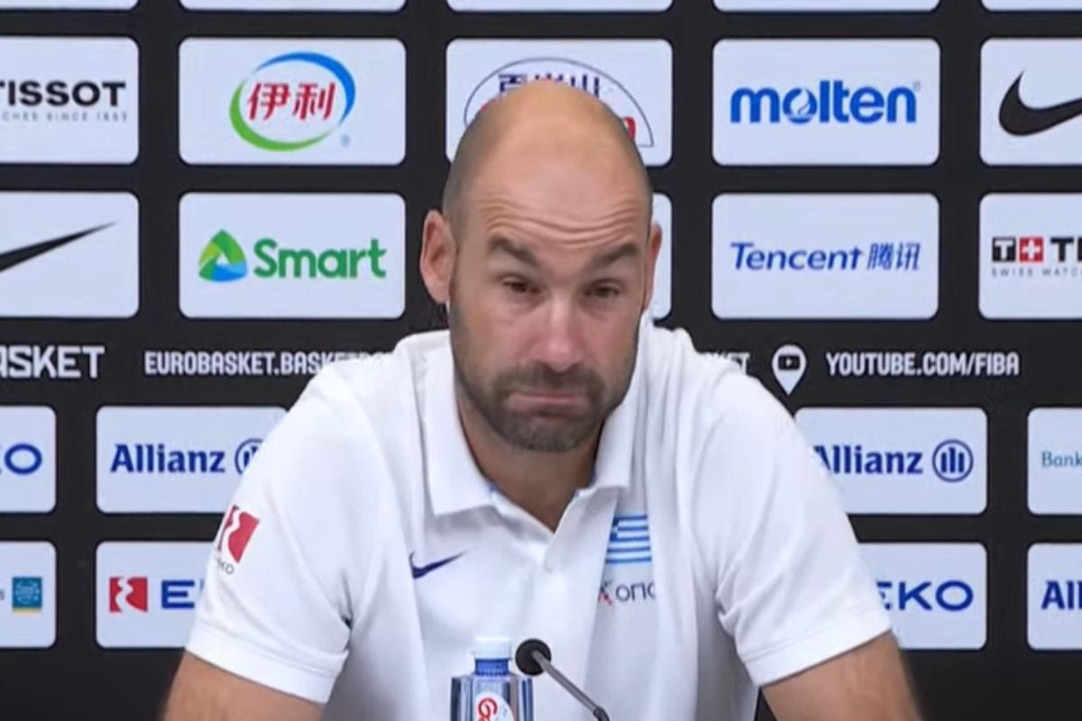 Ενοχλημένος ο Σπανούλης από την ερώτηση Γεωργιανού δημοσιογράφου