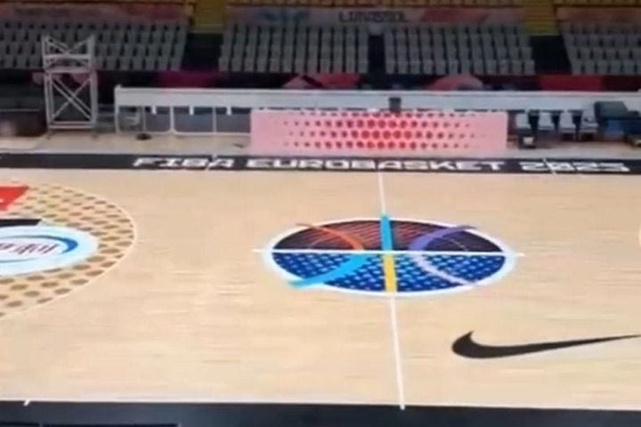 EuroBasket 2025: Τοποθετήθηκε το νέο παρκέ στο “Σπύρος Κυπριανού”, που θα φιλοξενήσει τον όμιλο της Ελλάδας