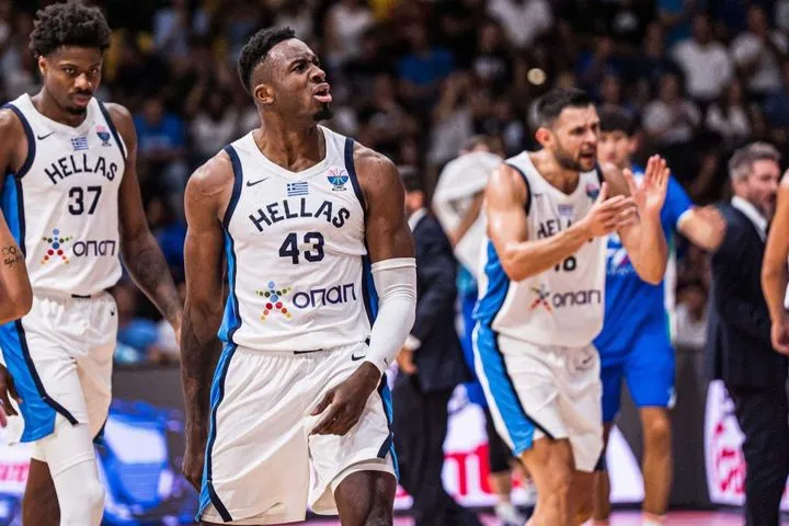 Θανάσης Αντετοκούνμπο: “Για αυτό παίζω έτσι, για αυτό τα δίνω όλα, γιατί δεν το θεωρώ δεδομένο”