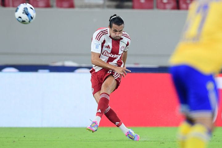 Ολυμπιακός, μεταγραφές: Η Μπεσίκτας διέψευσε ότι ενδιαφέρεται για τον Γιαζίτζι