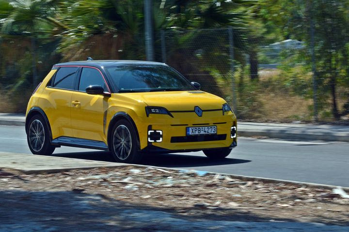 Renault & Dacia: “Καλπασμός” ανάπτυξης το πρώτο εξάμηνο του 2026- Αισιοδοξία για εξίσου δυνατή συνέχεια