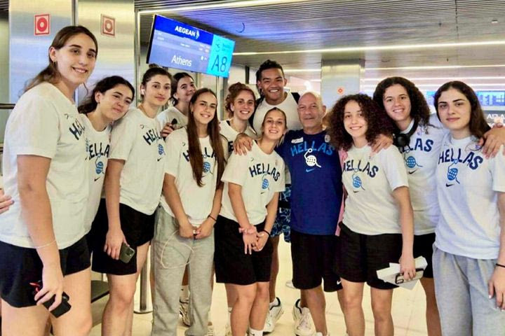 Η απρόσμενη συνάντηση Τεντόγλου και Καραλή στο αεροδρόμιο