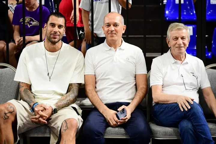 Stoiximan Super Cup, Ολυμπιακός: Γιώργος Αγγελόπουλος, Γιώργος Σκινδήλιας και Γιώργος Πρίντεζης μαζί στη Ρόδο