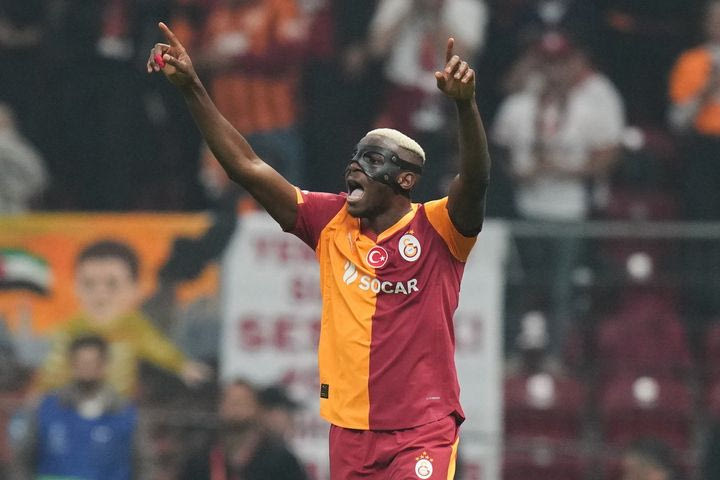 Γαλατασαράι – Λίβερπουλ 1-0: Η “Τσιμ Μπομ” θριάμβευσε κόντρα στους κατώτερους κόκκινους με γκολ του Όσιμεν