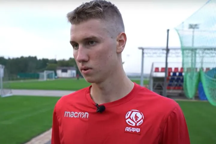 ΠΑΟΚ, μεταγραφές: Κλείνει τον 18χρονο Λευκορώσο στόπερ, Πάβελ Απετένοκ