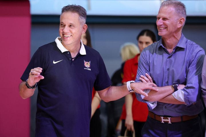 Ο Τζώρτζης Δικαιουλάκος για τον θρίαμβο του Αθηναϊκού το 2010: “Αυτές οι αναμνήσεις θα μας συντροφεύουν σε όλη μας τη ζωή”