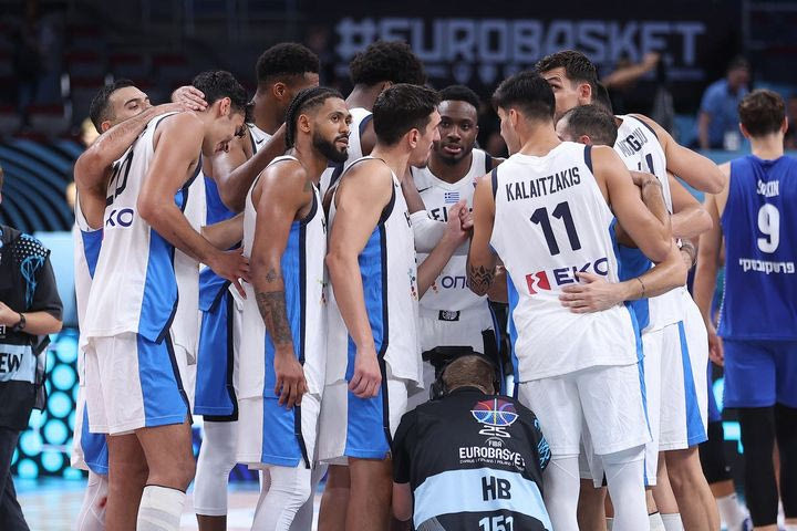EuroBasket 2025: Τα συγχαρητήρια των “αιωνίων” στην Εθνική για την πρόκριση στους 8