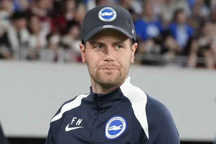 Χιούρτσελερ για Τζίμα: “Είναι εξαιρετικός σκόρερ, όπως ο Γουέλμπεκ, πιστεύω θα μάθει δίπλα του”