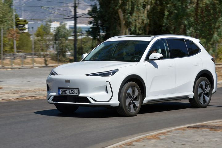 Το Geely EX5 τώρα ακόμα πιο προσιτό: Η πιο ολοκληρωμένη SUV πρόταση ηλεκτροκίνησης από 28.990 ευρώ