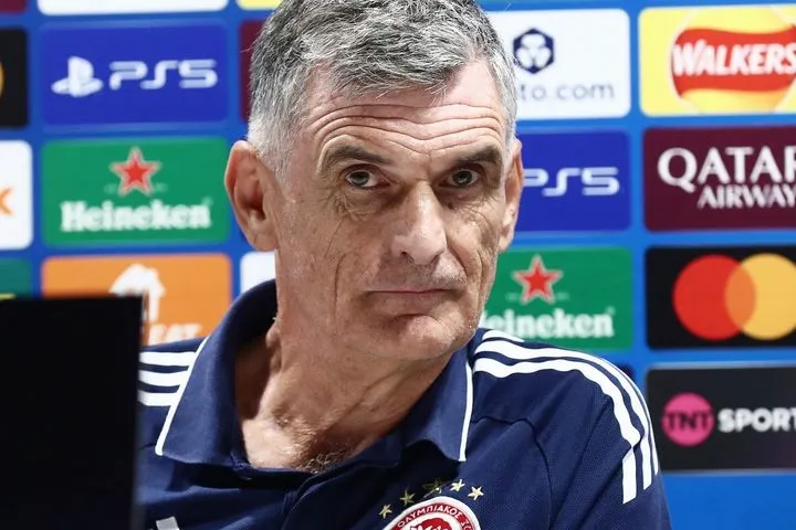 LIVE streaming η συνέντευξη Τύπου του Χοσέ Λουίς Μεντιλίμπαρ πριν τη μεγάλη μάχη του Ολυμπιακού με την Μπαρτσελόνα