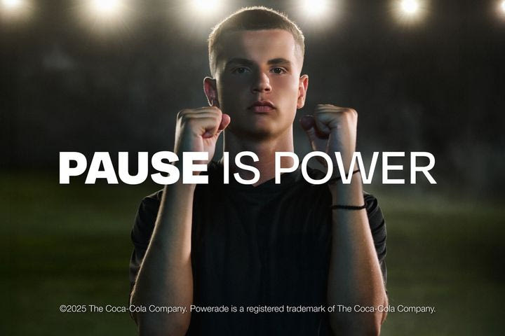 Ανακάλυψε τη δύναμη της παύσης παρέα με τo Powerade