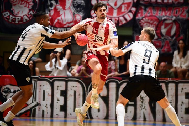 LIVE Streaming το σπουδαίο παιχνίδι του Ολυμπιακού με τον ΠΑΟΚ στην πρεμιέρα της Handball Premier