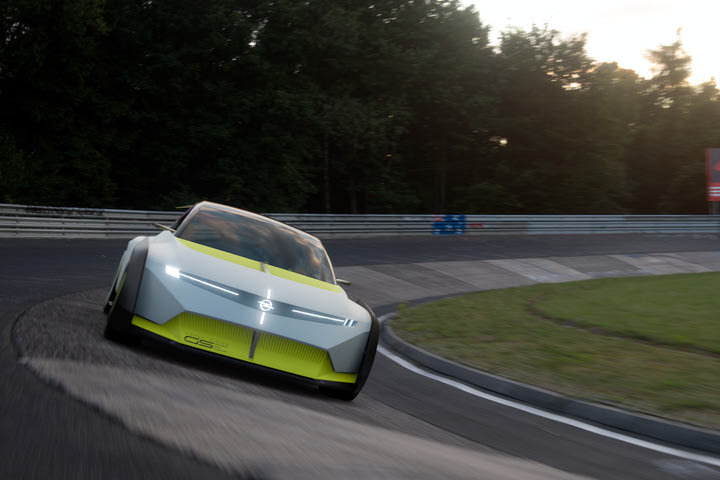 Το Opel Corsa GSE Vision Gran Turismo έρχεται στα χέρια σου μέσα από το Gran Turismo