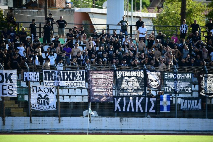 ΠΑΟΚ: Η ΔΕΑΒ επέβαλε πρόστιμο στον Δικέφαλο για τη συμπεριφορά των οπαδών του στην έδρα του Λεβαδειακού