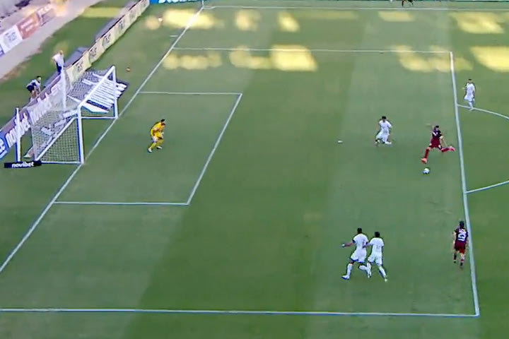 Η ΑΕΛ Novibet άγγιξε το 1-0 με τον Πασά, το δοκάρι έσωσε την ΑΕΚ