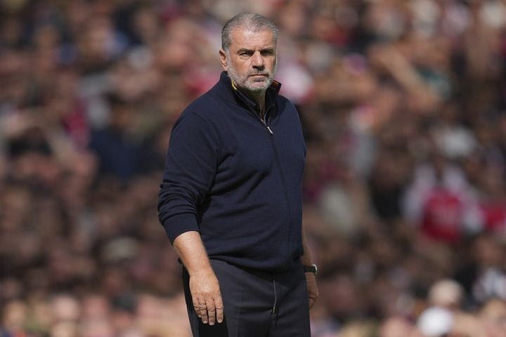 Ποστέκογλου για τον αποκλεισμό-σοκ της Νότιγχαμ: “Είναι εξαιρετικά απογοητευτικό, νιώσαμε άνετα και το πληρώσαμε”