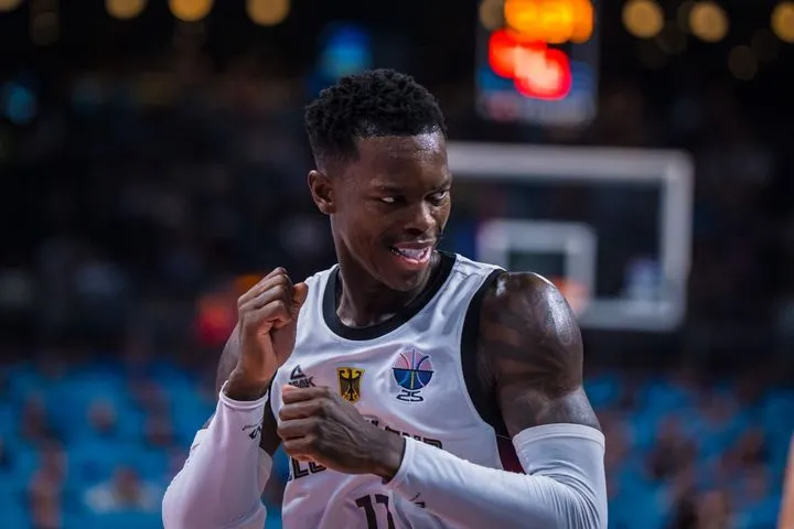 Ντένις Σρούντερ