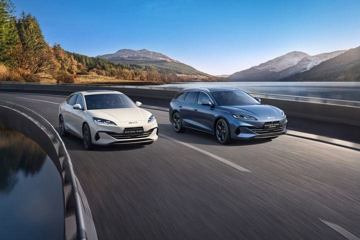 Η BYD φέρνει και στην Ευρώπη το Seal 6 DM-i σε sedan και station wagon αμάξωμα