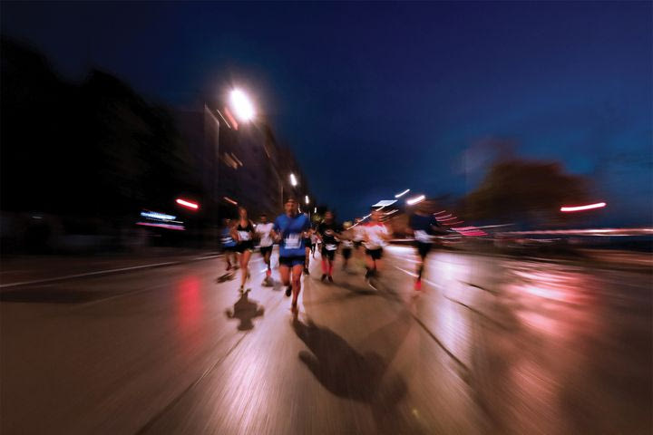 Τελευταίες ημέρες εγγραφών για το Διεθνή Νυχτερινό Ημιμαραθώνιο Θεσσαλονίκης – ZeniΘ