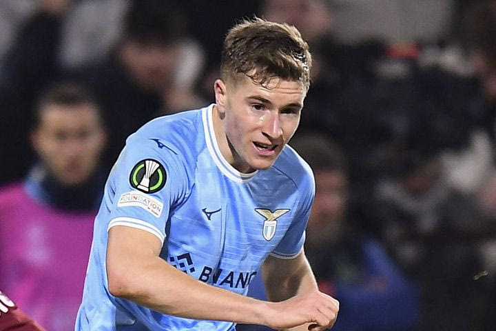 AEK: Παρακολουθεί την περίπτωση του μέσου της Λάτσιο, Τόμα Μπάσιτς, σύμφωνα με δημοσιεύματα από το εξωτερικό