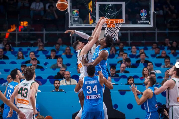 EuroBasket 2025, Λιθουανία – Ελλάδα: Ανίκητος Κώστας Αντετοκούνμπο με 4 μπλοκ σε πέντε λεπτά συμμετοχής