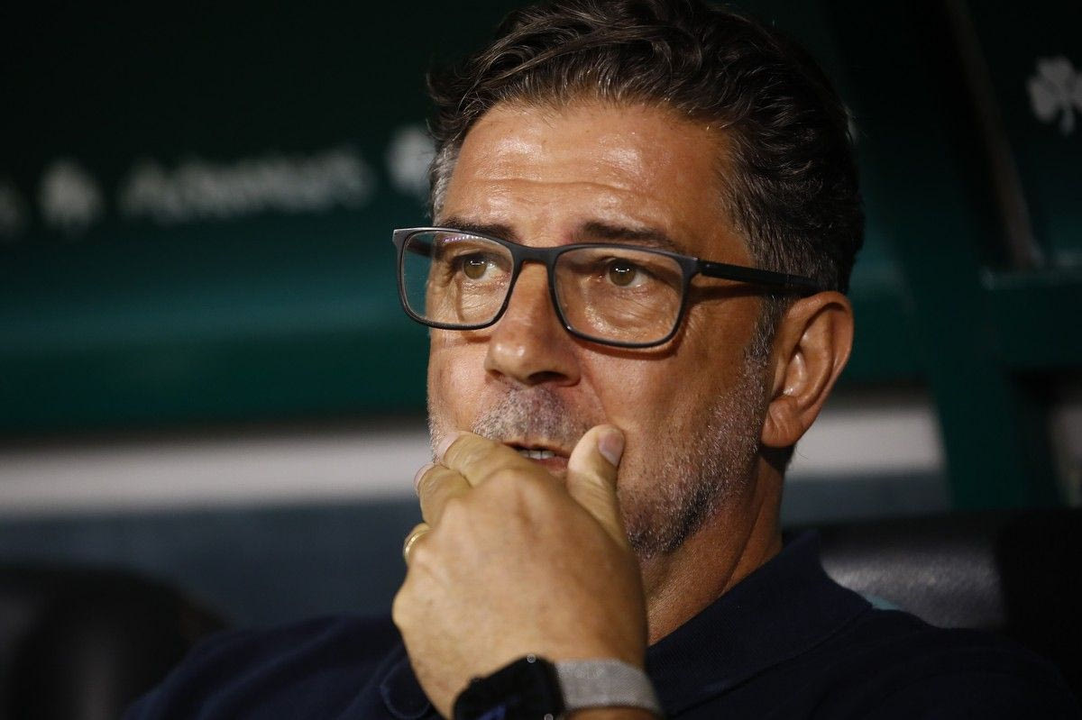 Στο κάδρο για τον πάγκο της Γουλβς ο Ρούι Βιτόρια