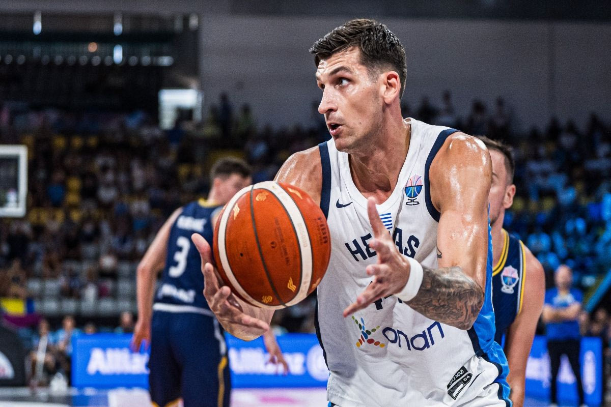 Ντίνος Μήτογλου