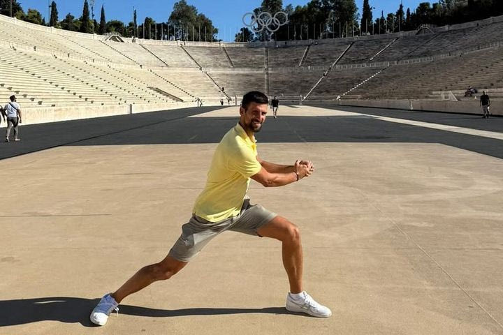 Ο Τζόκοβιτς στο Παναθηναϊκό Στάδιο: “Δοκίμασα το sliding stretch backhand μου στο πιο ιστορικό αθλητικό κέντρο στον κόσμο”