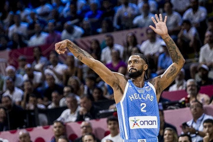 TylerTime: To VIDEO με τη βροχή τριπόντων από τον Ντόρσεϊ