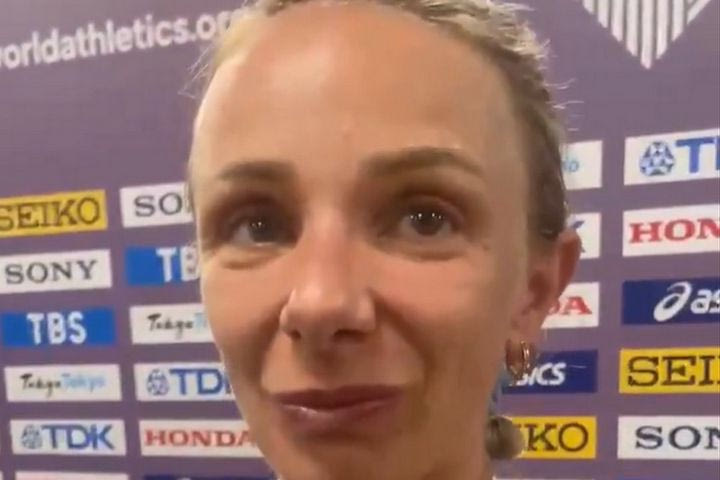 Η Αντιγόνη Ντρισμπιώτη στο SPORT24: “Ξέρετε ότι δεν εγκαταλείπω εύκολα τον αγώνα μου, εκεί που δεν αισθάνεσαι καλά, ακούς μία ελληνική φωνή και ξυπνάς”