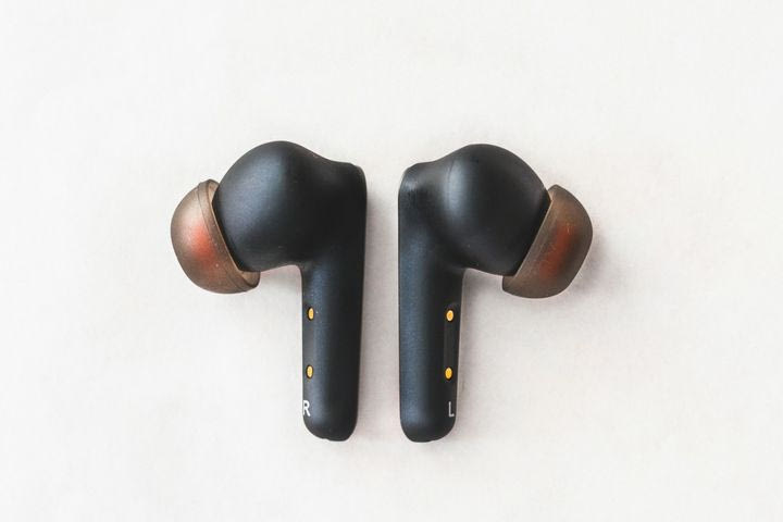 Ακουστικά earbuds σε πολύ καλές τιμές για να διευκολύνεις την καθημερινότητά σου